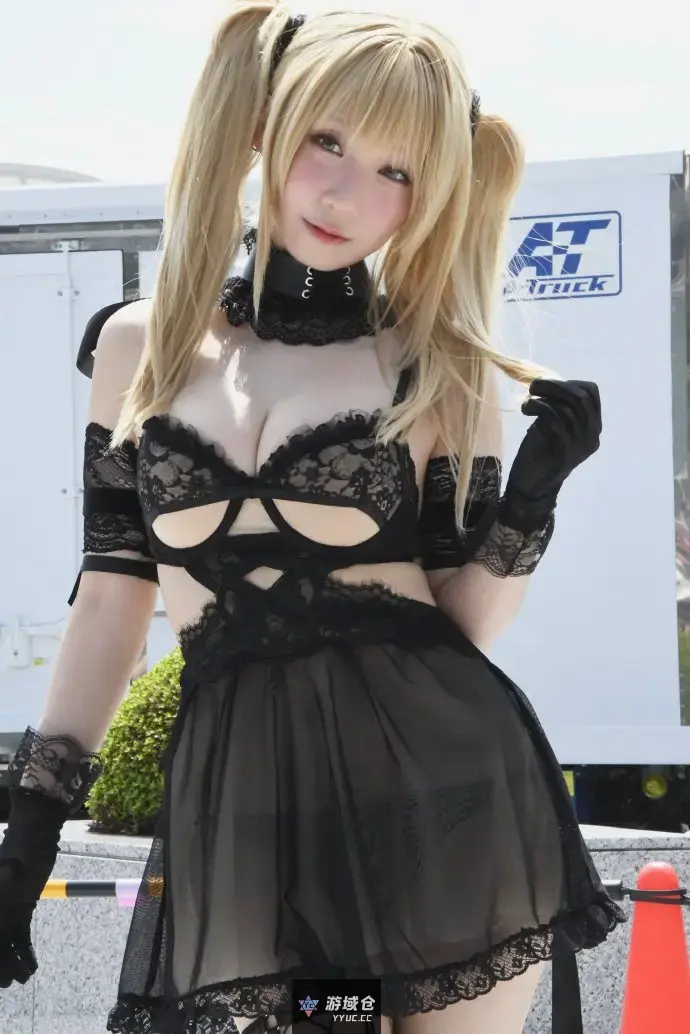 伊织萌 Grok 伴侣Ani Cosplay ​​​