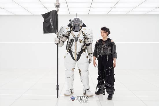《羊蹄山》女主拜访小岛工作室！晒出全新美照