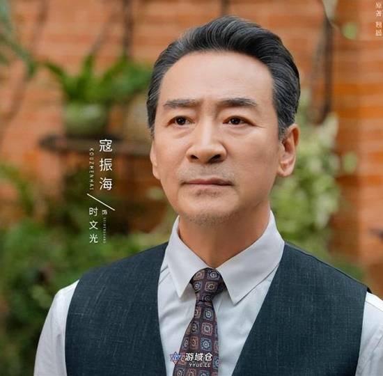 71岁寇振海自述老来得子心境 相差58岁被18岁儿子嫌弃